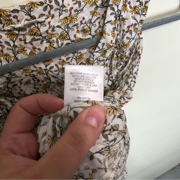 Jane + Delancey Women’s Large Button Front Swing Tank Yellow Green Gold Floral - Picture 5 of 7